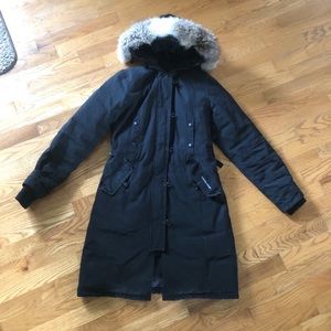 Canada Goose Jacket / Winter Coat